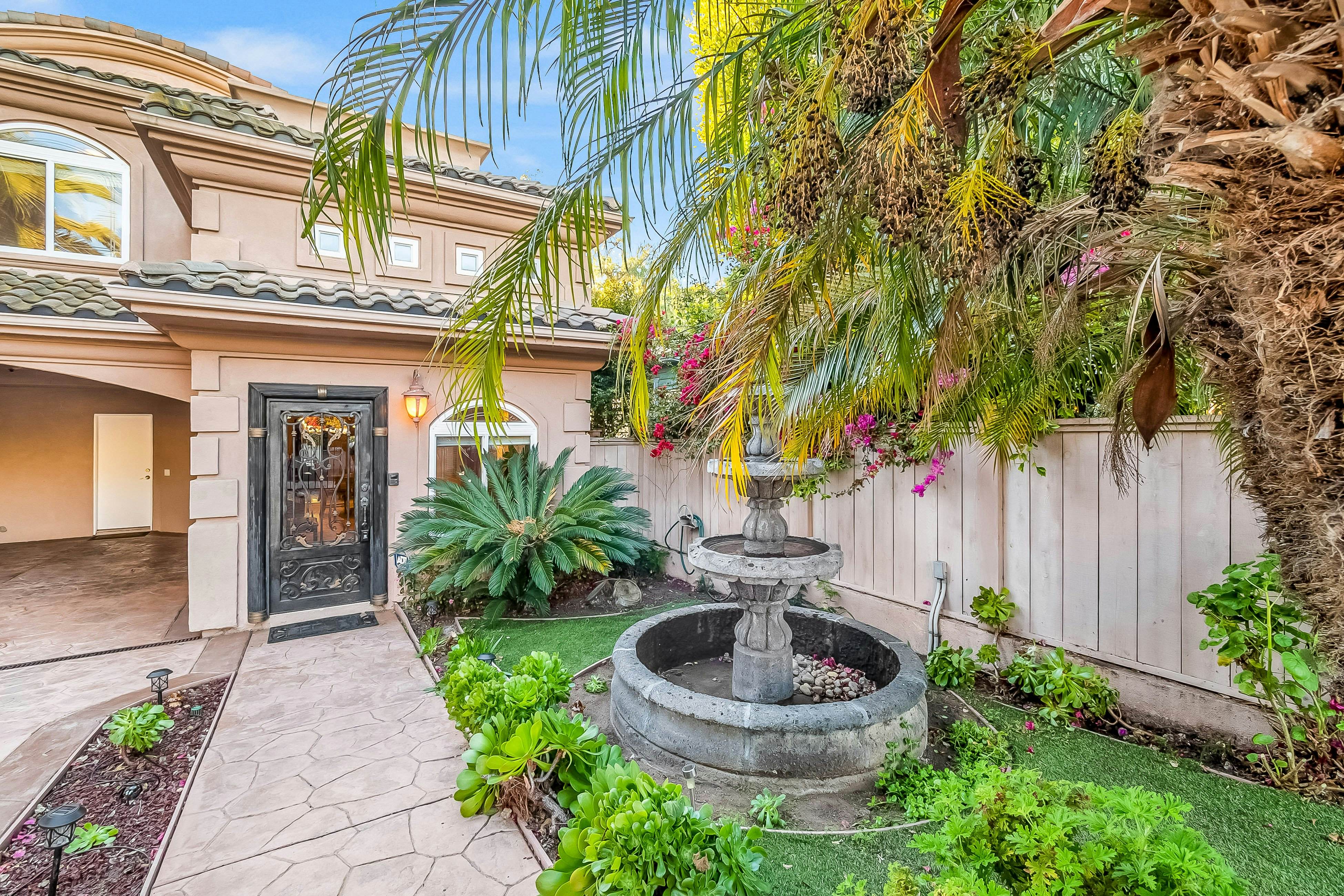 The Shangri-La of La Jolla