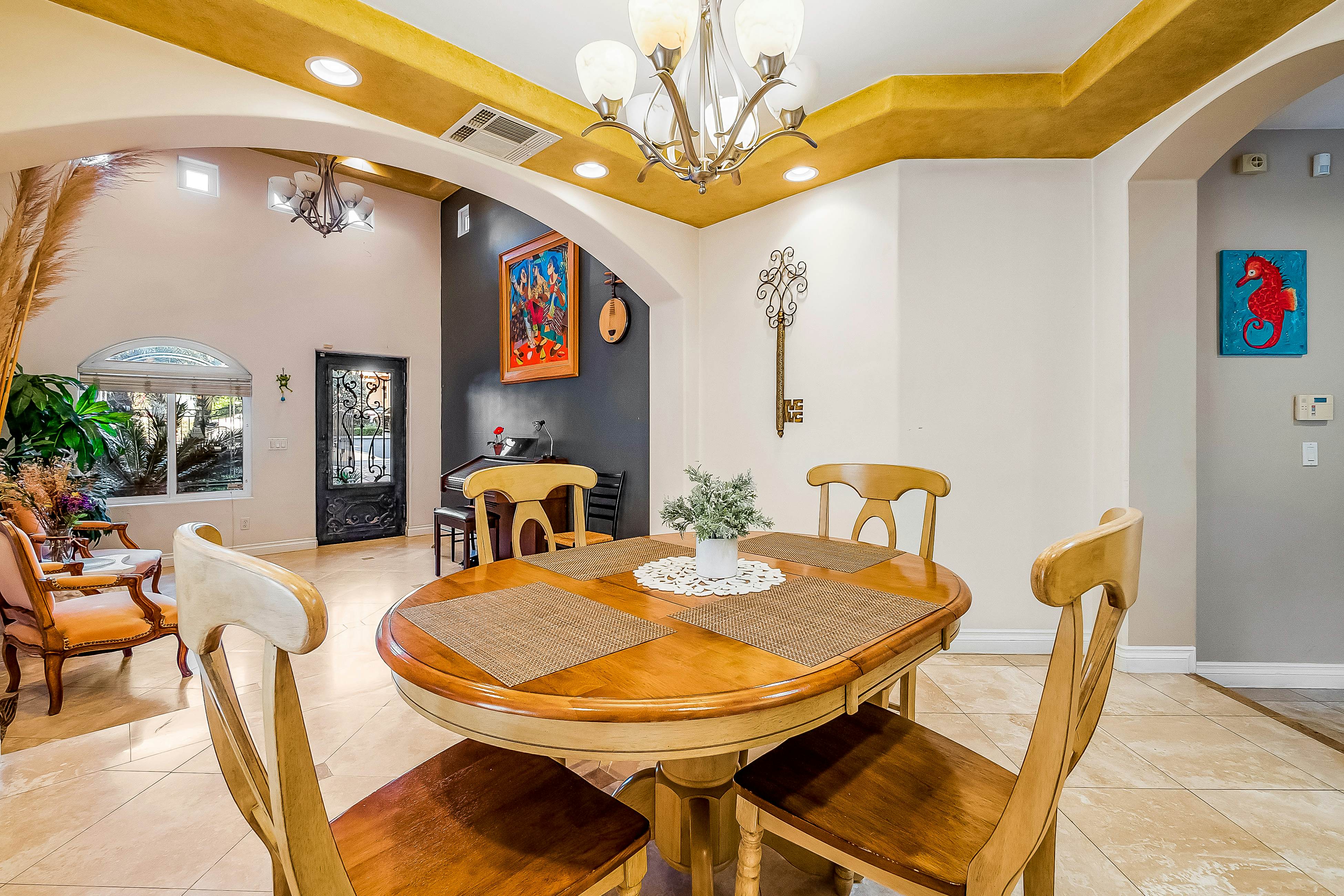 The Shangri-La of La Jolla