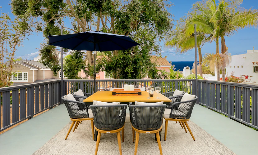 La Jolla Beach Retreat