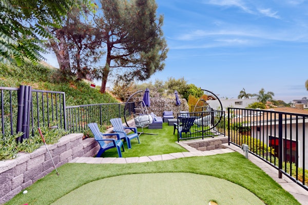 Coastal Cabana -4BR Outdoor Space
