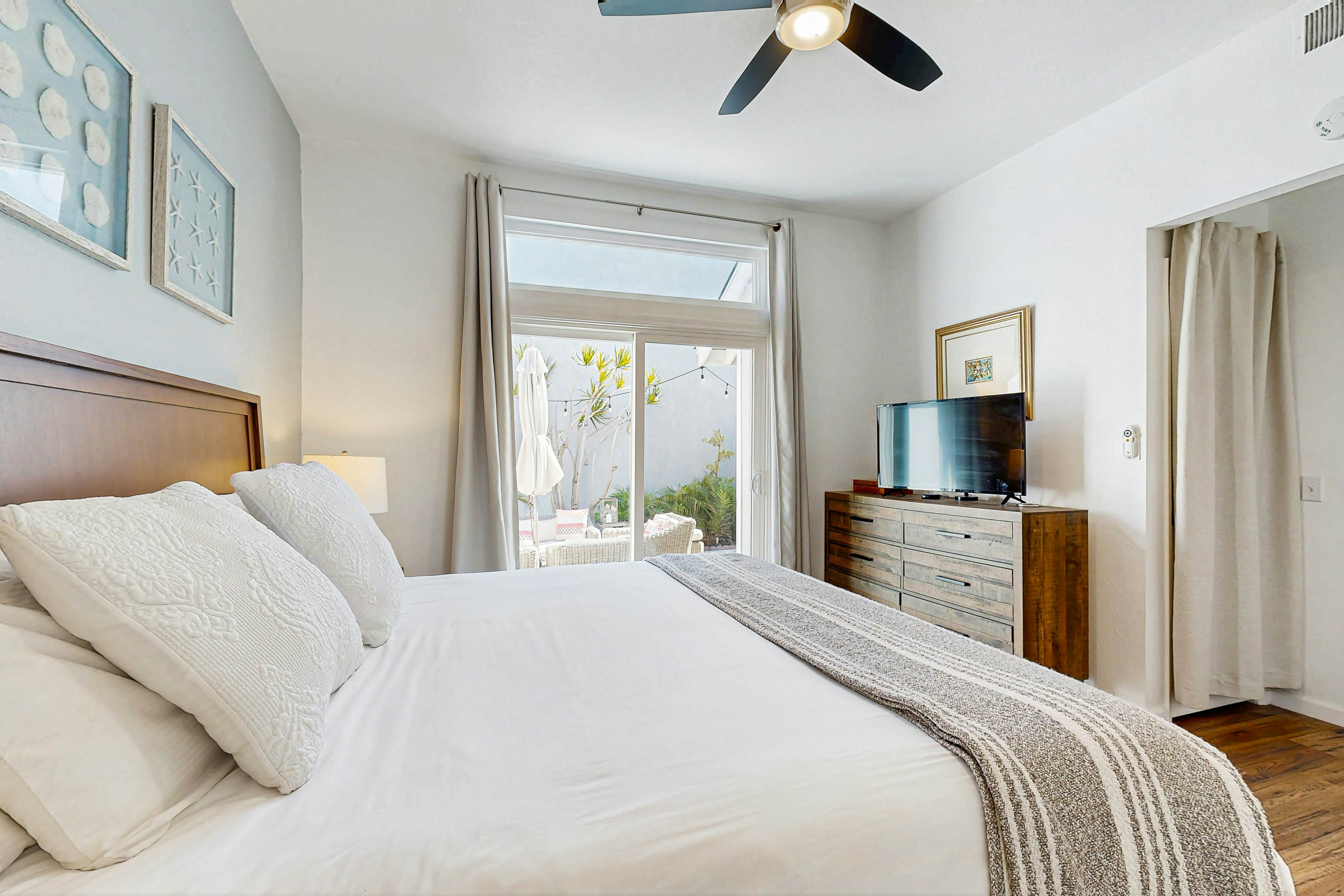 Carlsbad Bluewater Breeze