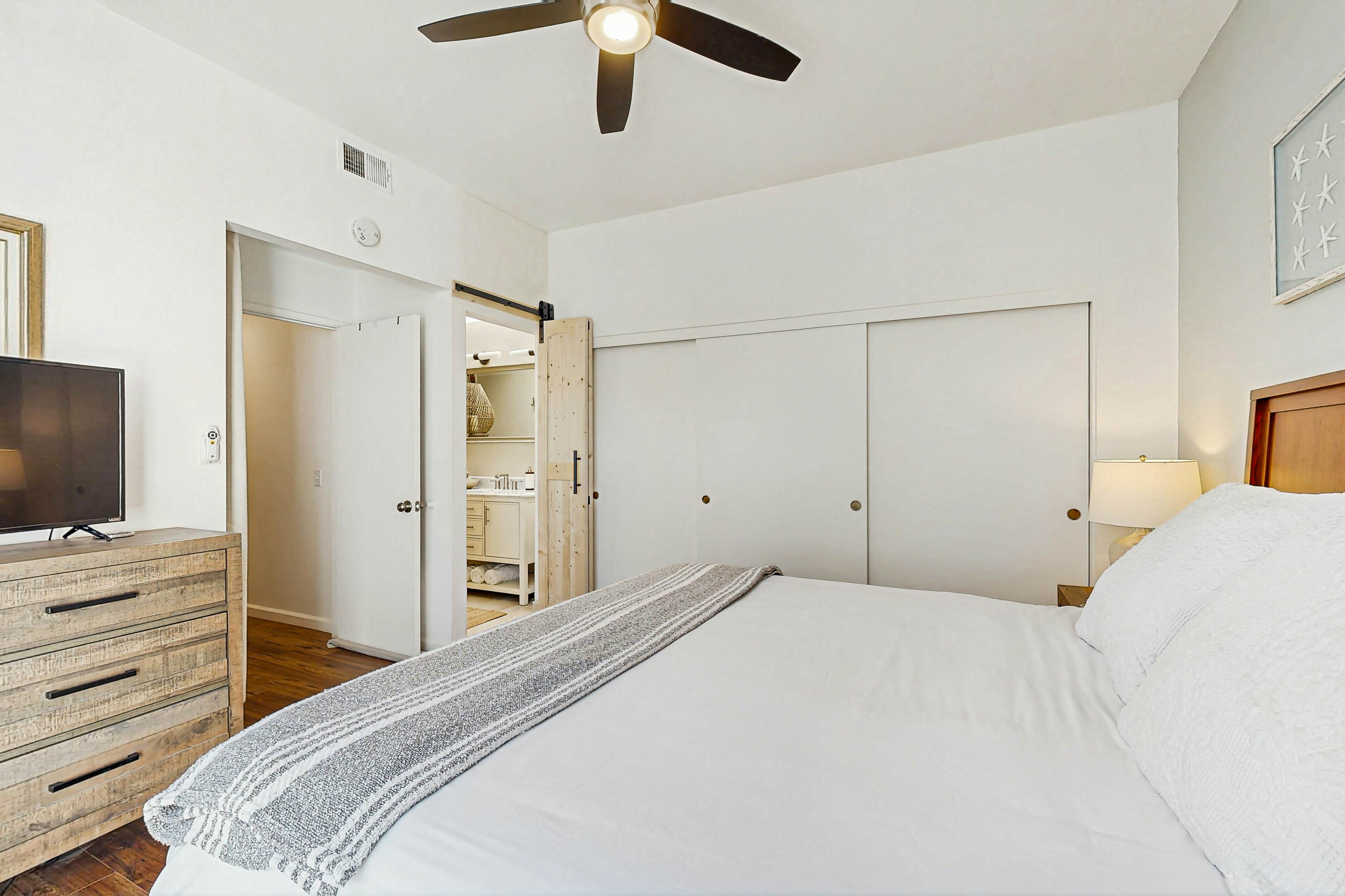 Carlsbad Bluewater Breeze