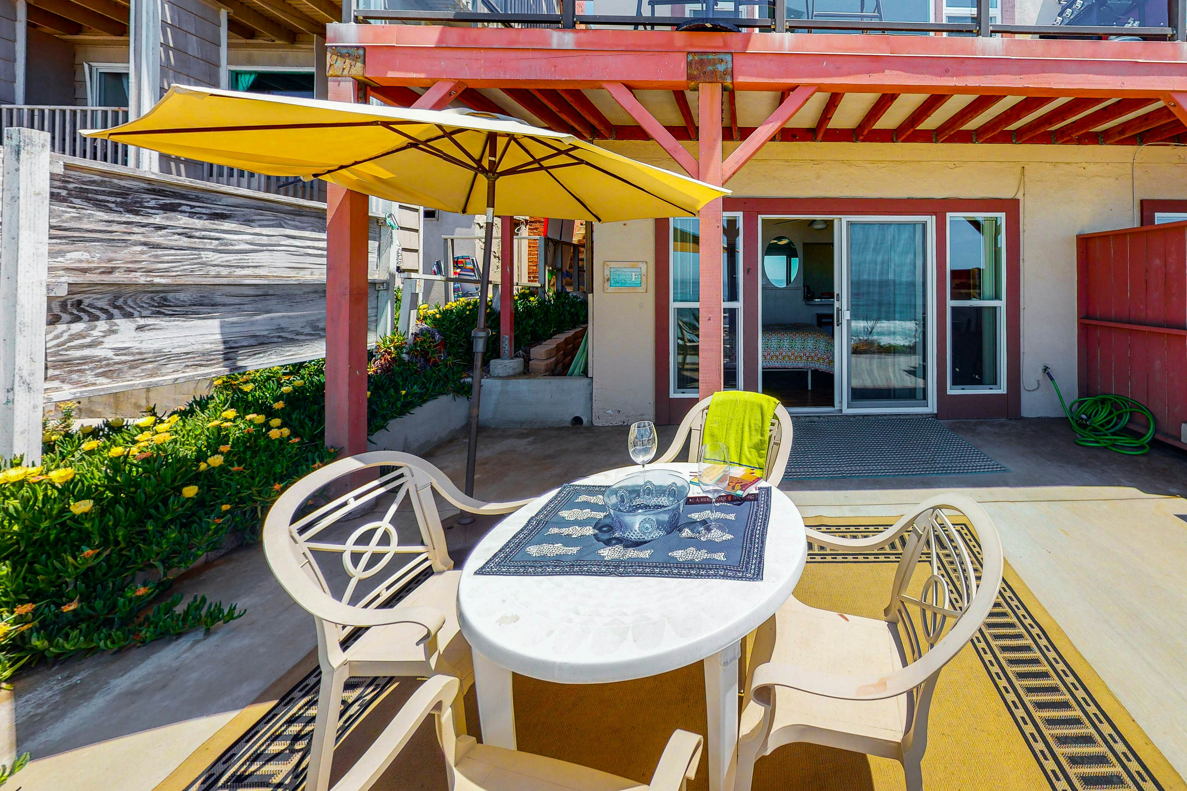 3009 Ocean Street Main