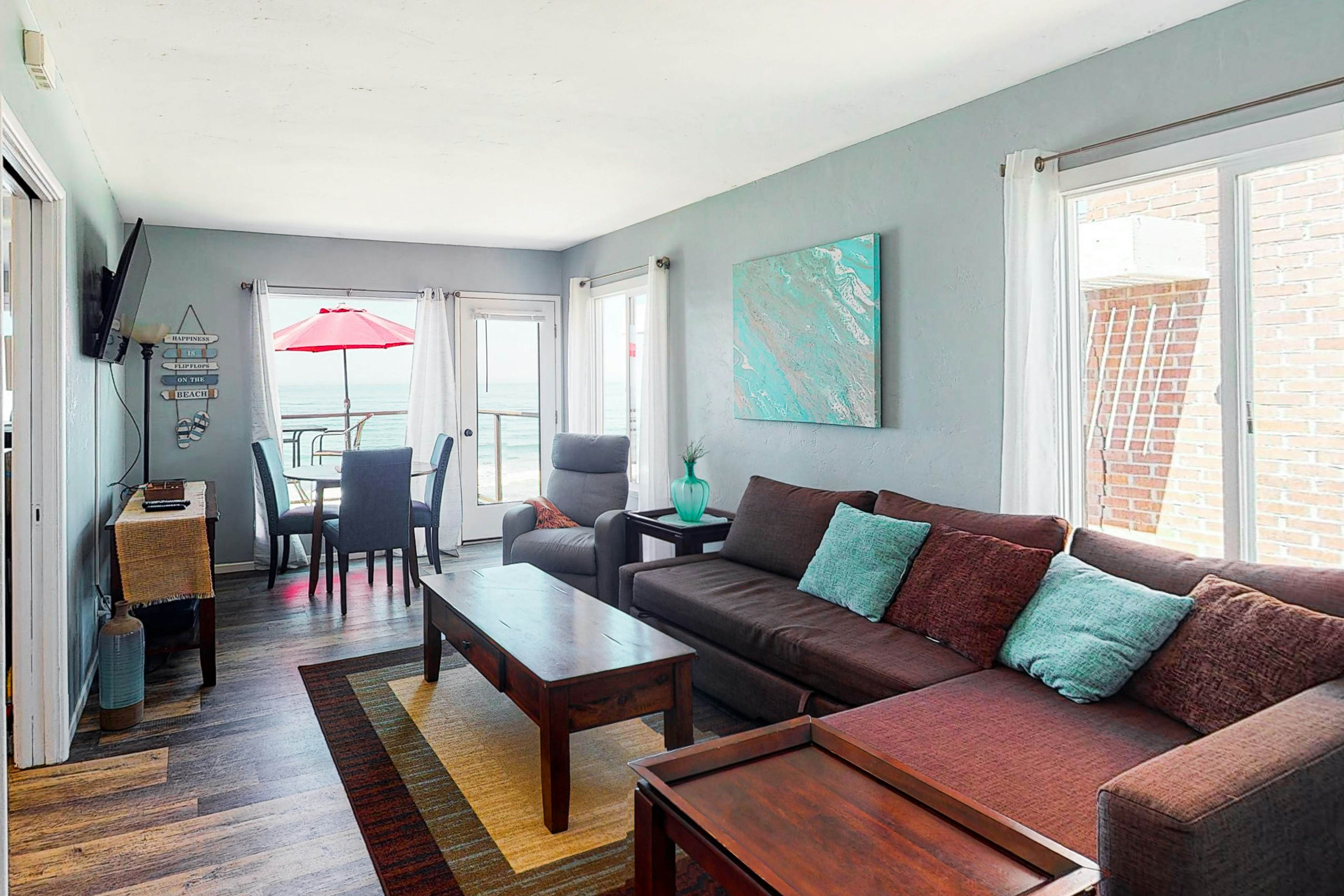 3009 Ocean Street Main