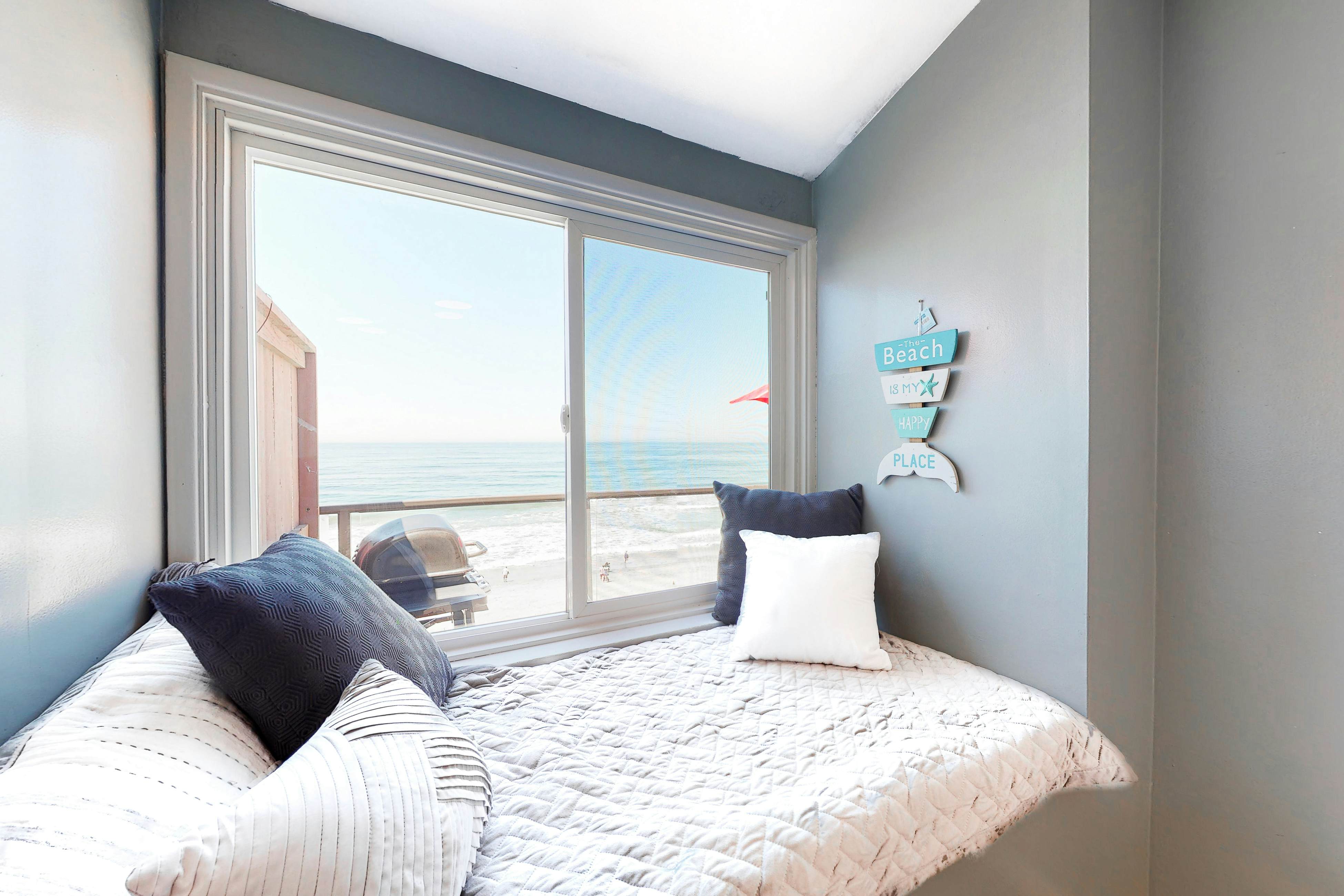 3009 Ocean Street Main