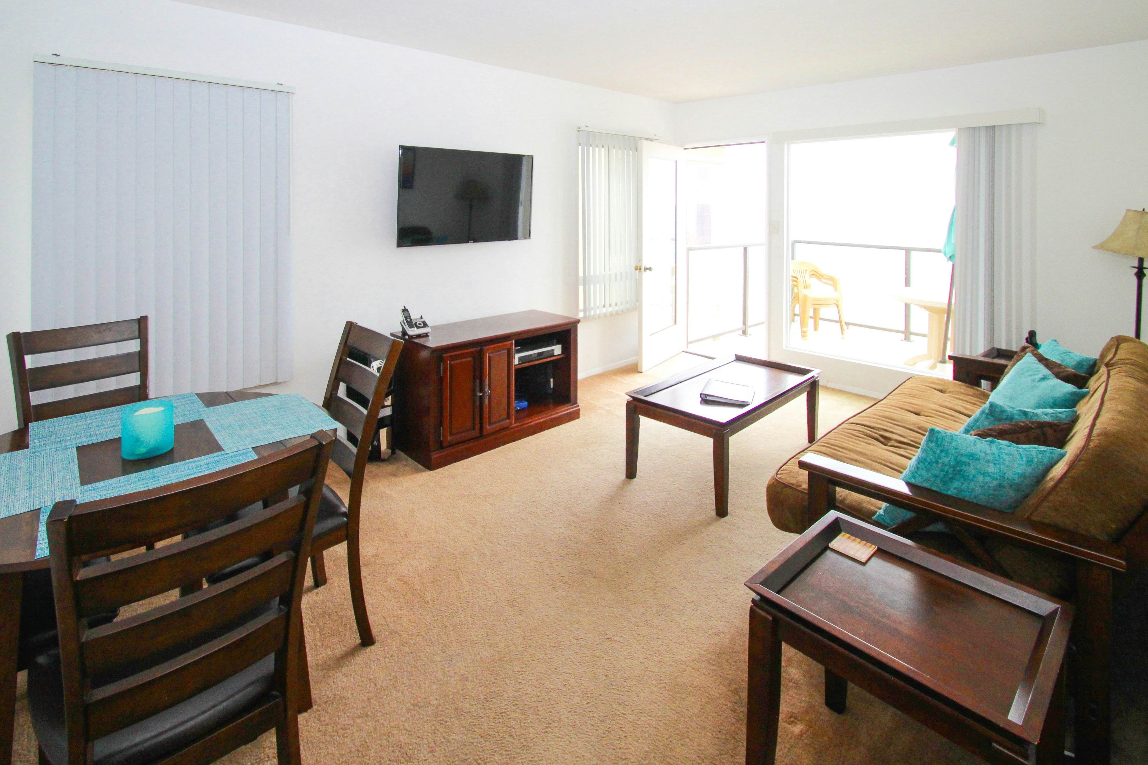 3009 Ocean Street Main