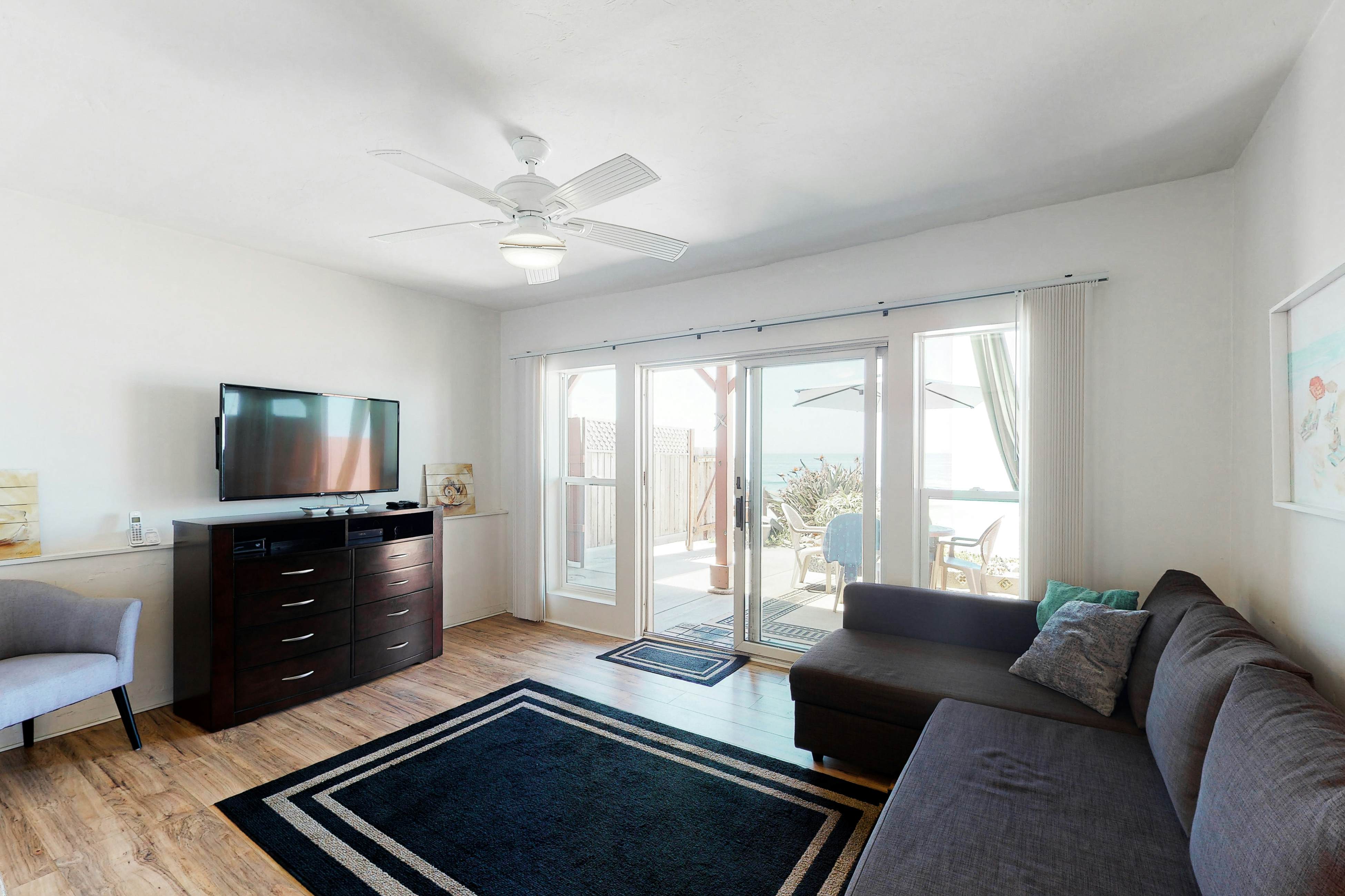 3009 Ocean Street Main