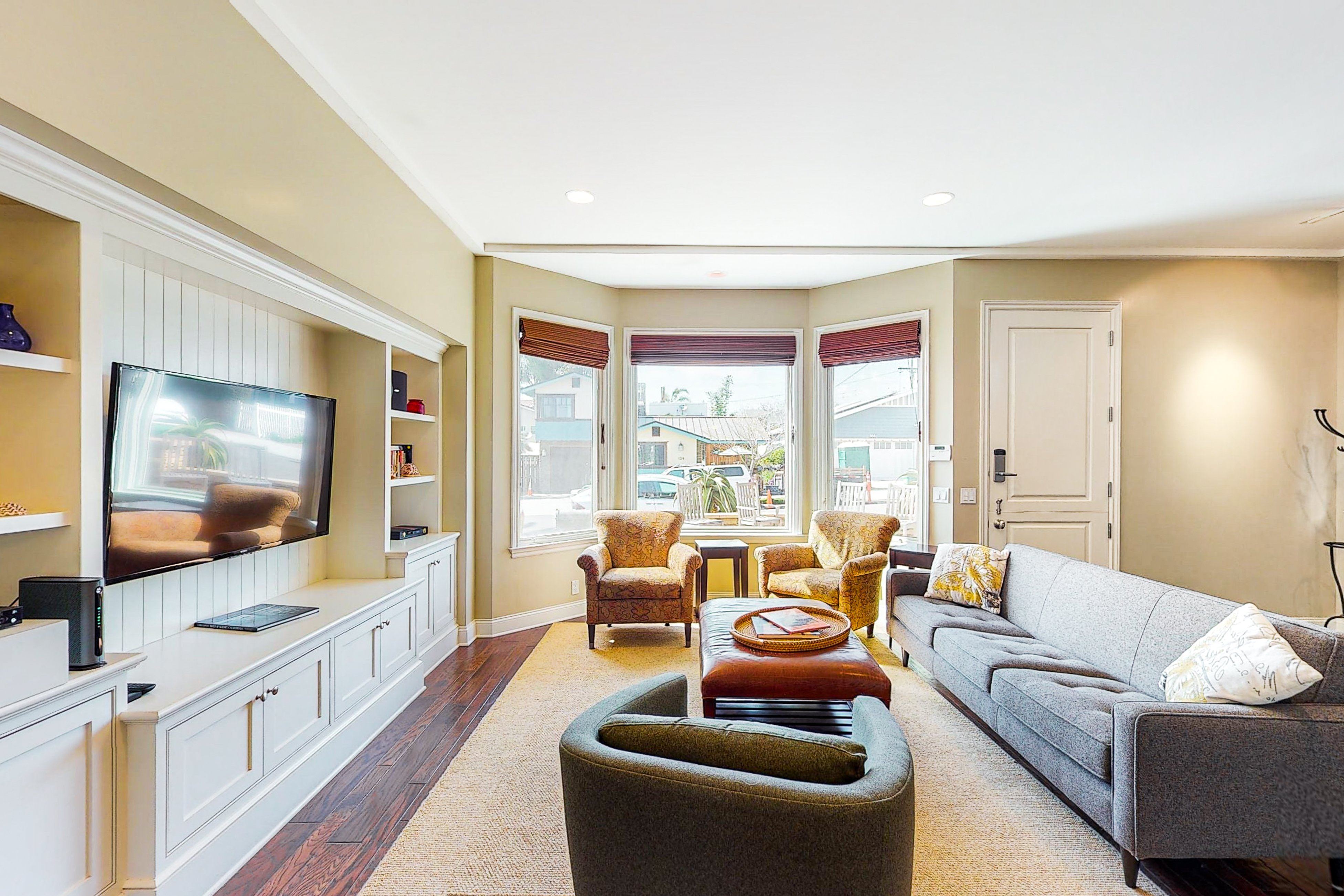 Sycamore Beach Retreat Fantastic Family House 1/2 Block From Beach w/Private W/D, WiFi, Central AC