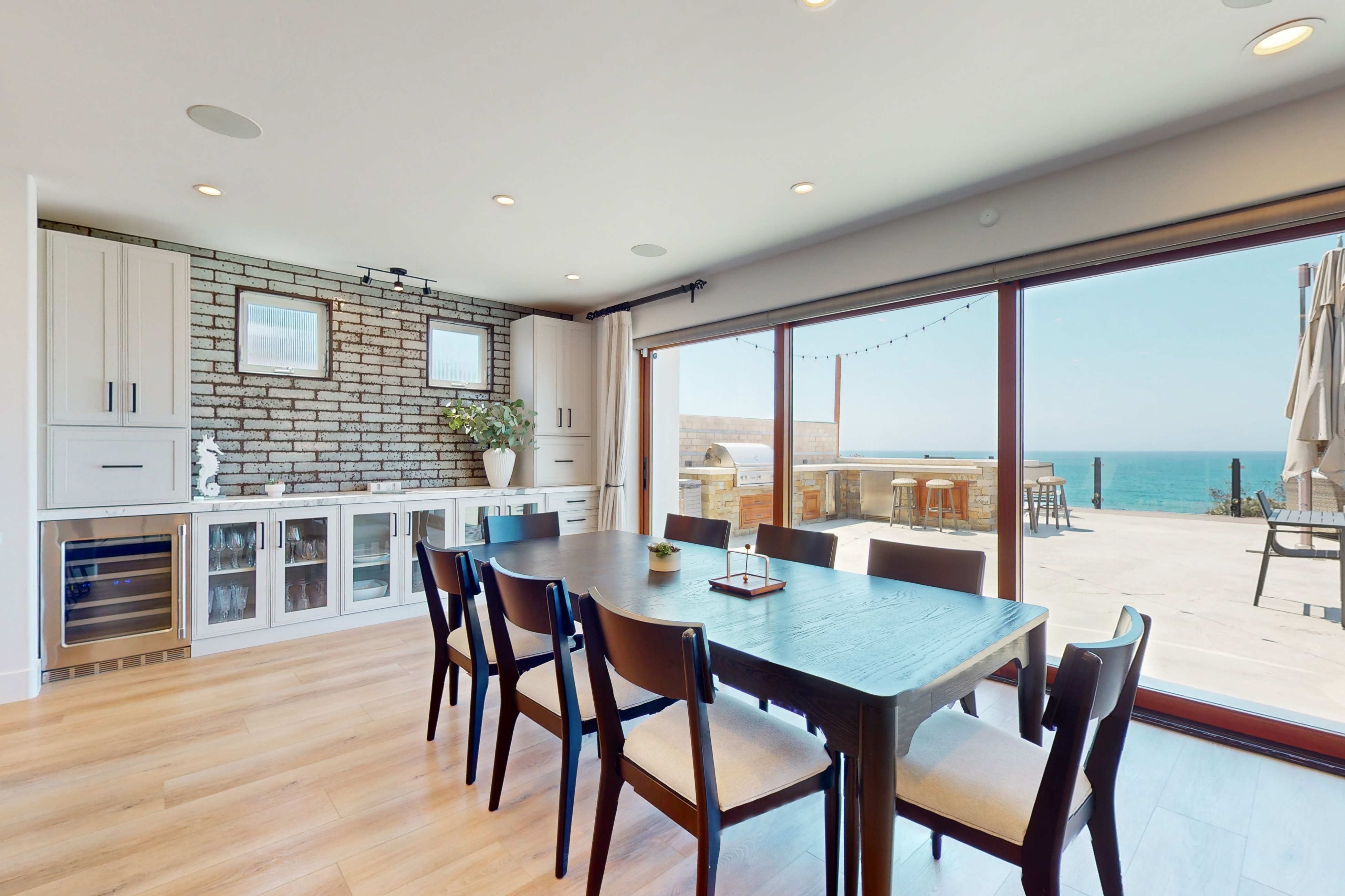 Neptune Sunset Shores Oceanfront