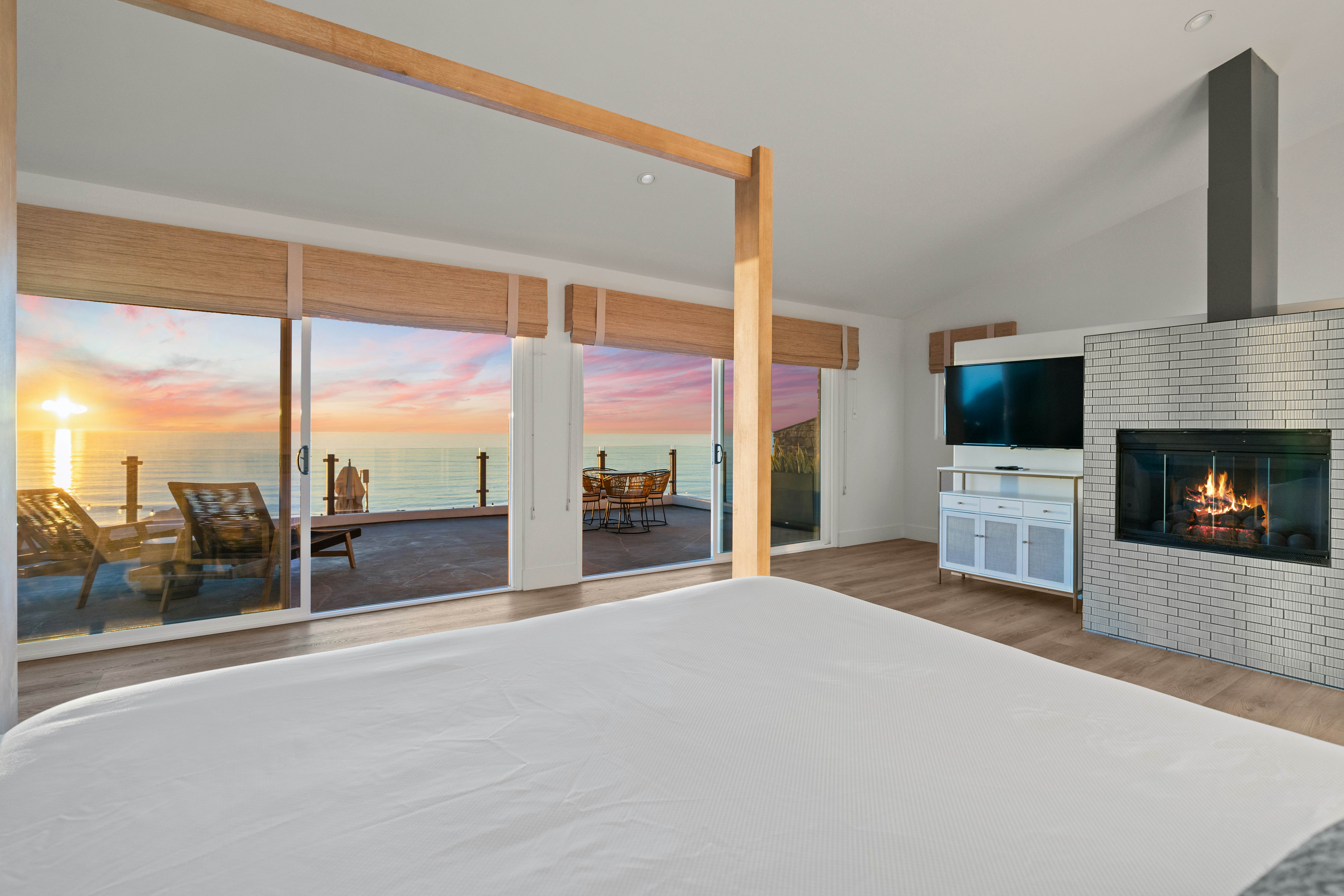 Neptune Sunset Shores