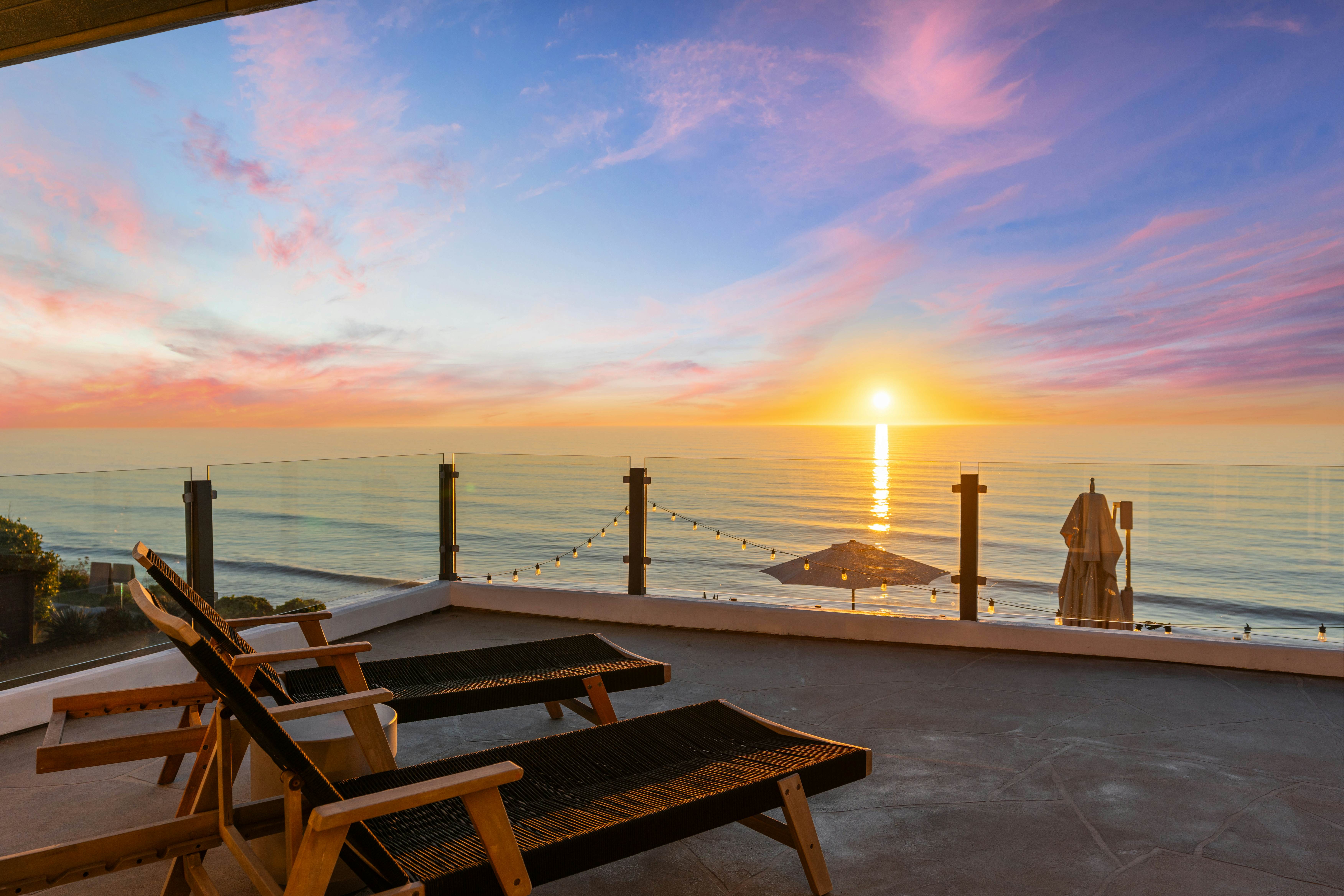 Neptune Sunset Shores