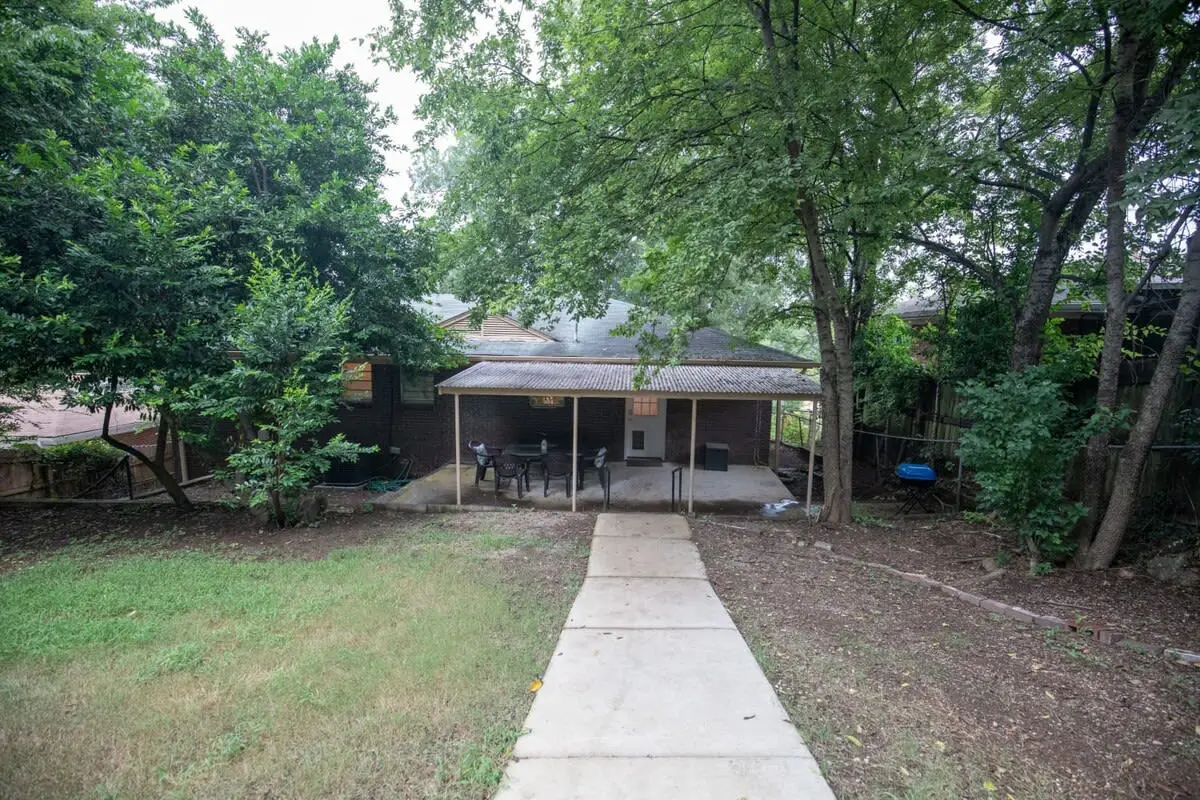 Highland Drive Hideaway