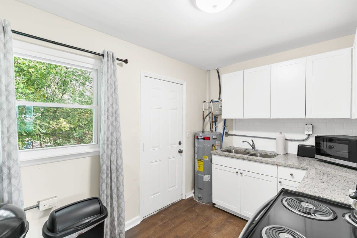 12th Ave The Bricks - Unit 4