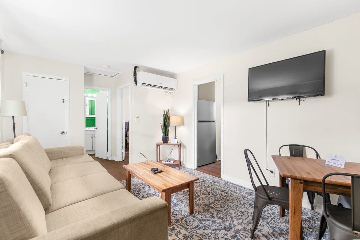 12th Ave The Bricks - Unit 4