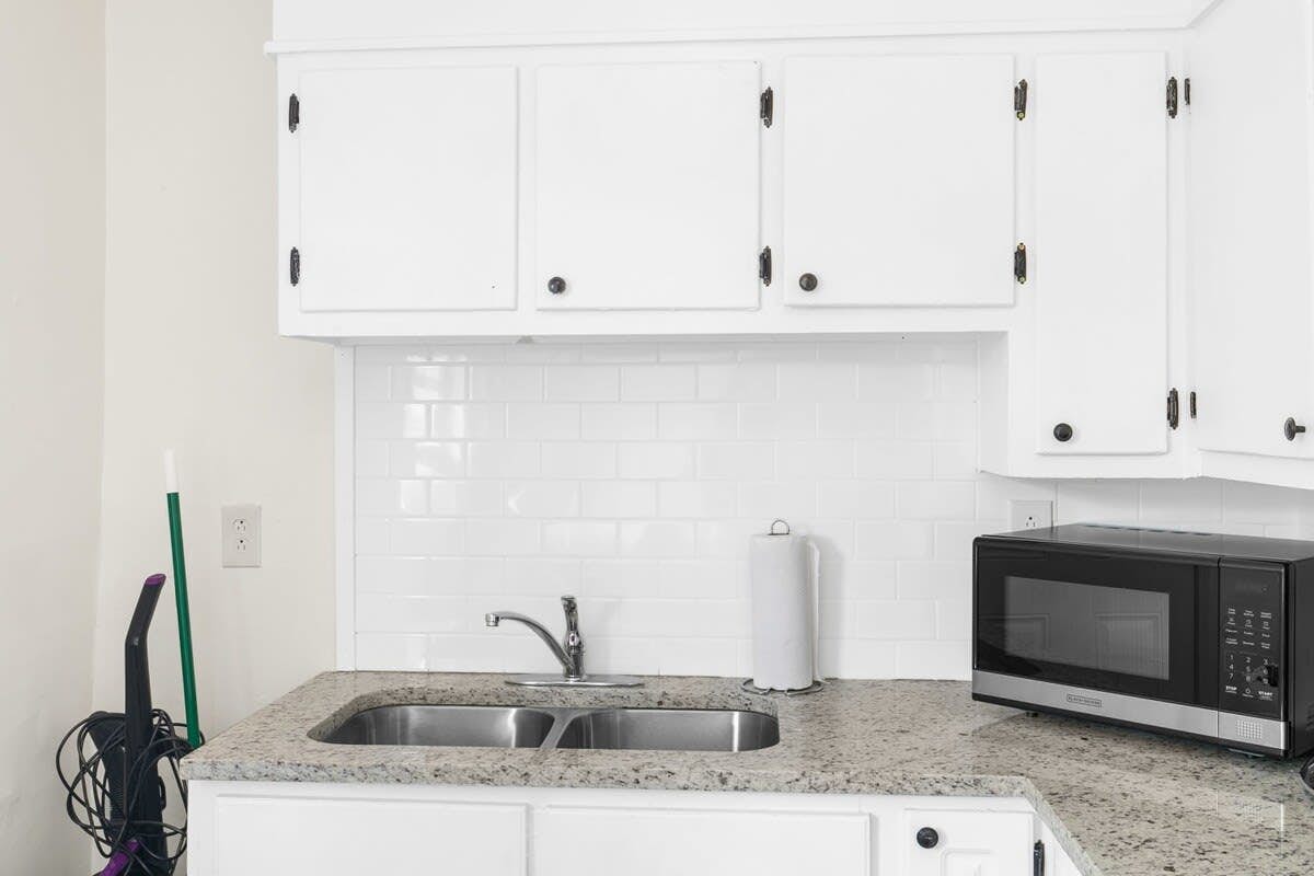 12th Ave The Bricks - Unit 5