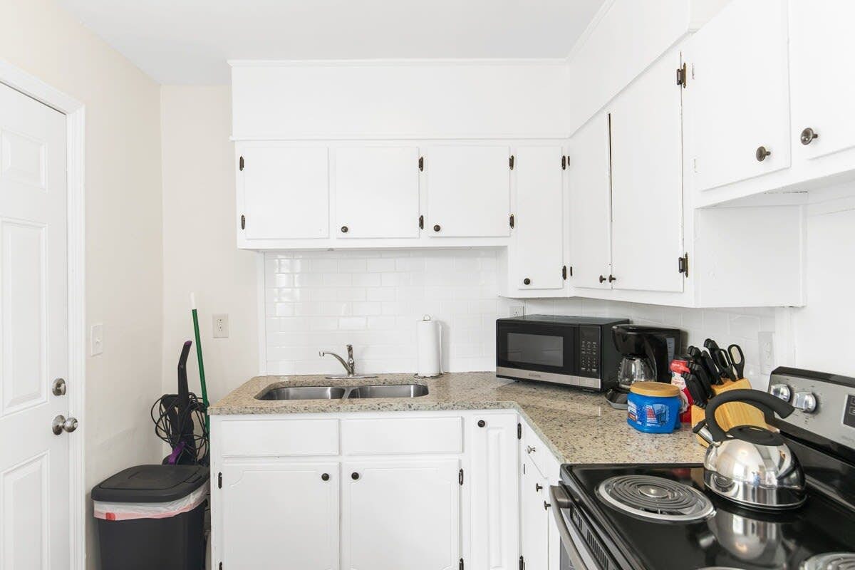 12th Ave The Bricks - Unit 5