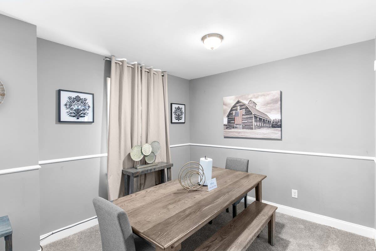 Broadmoor Bungalow - Unit A