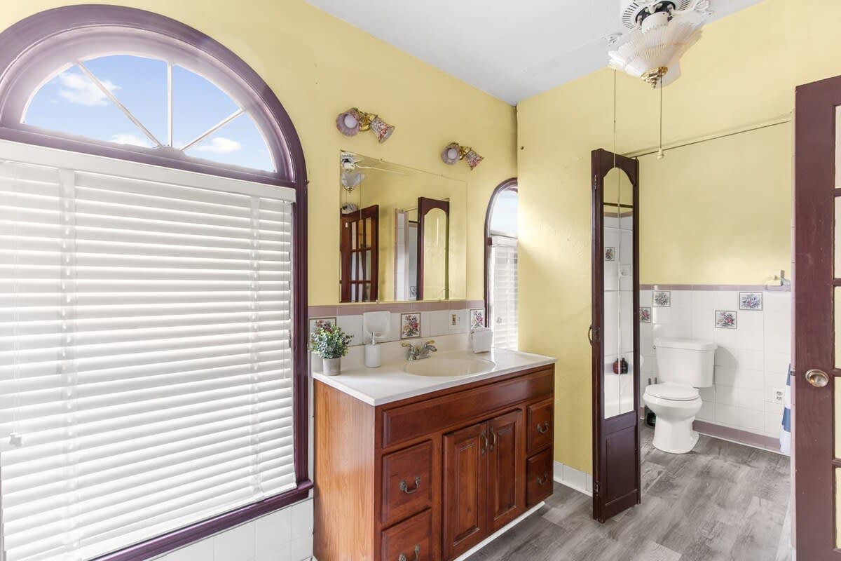 Jefferson Ave Historic