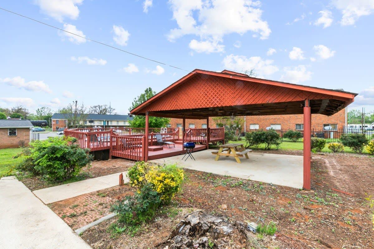 Jefferson Ave Historic