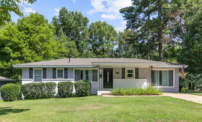 Fenced Yard with Private Pool! Close to Hospital