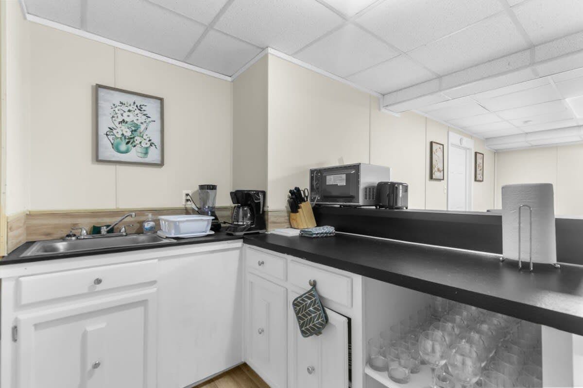 Miami Family Friendly in Forestdale