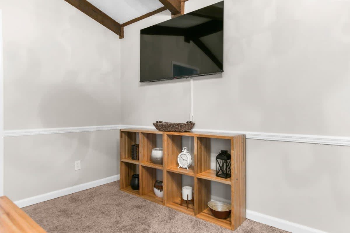 Miami Family Friendly in Forestdale