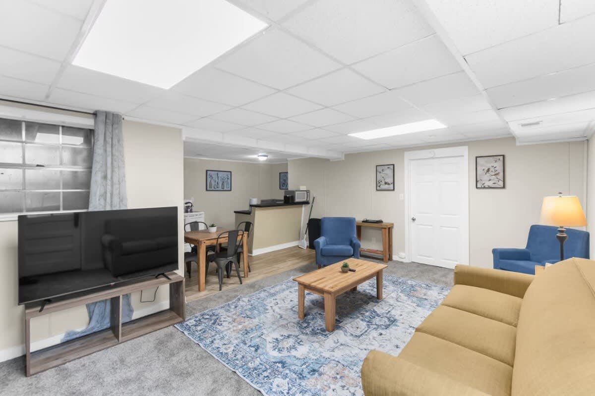 Miami Family Friendly in Forestdale