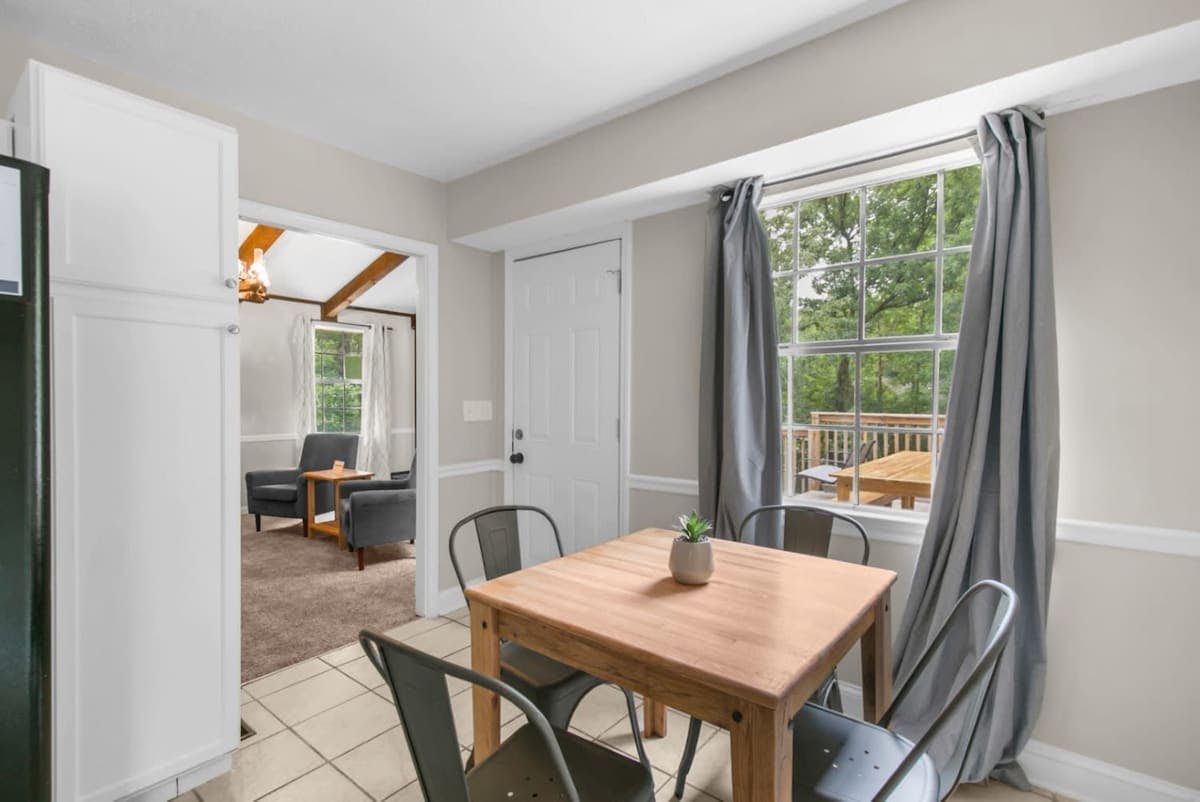 Miami Family Friendly in Forestdale