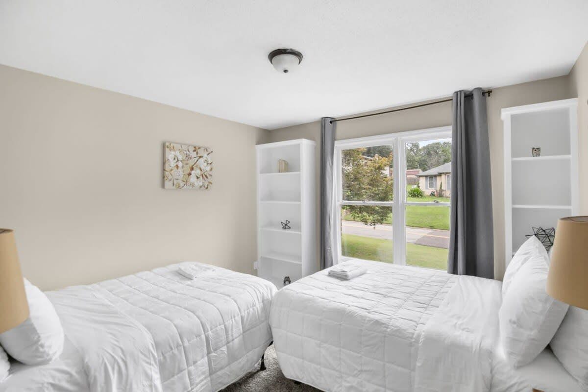 Miami Family Friendly in Forestdale