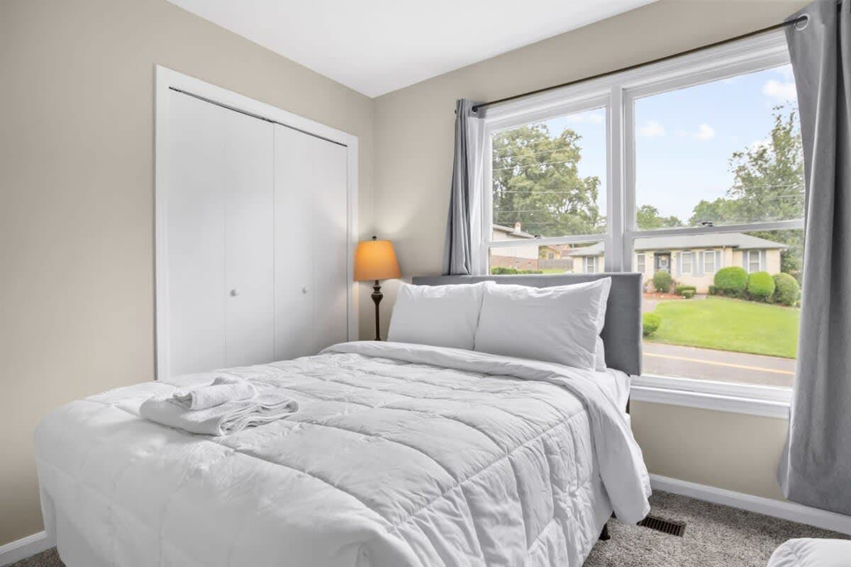 Miami Family Friendly in Forestdale