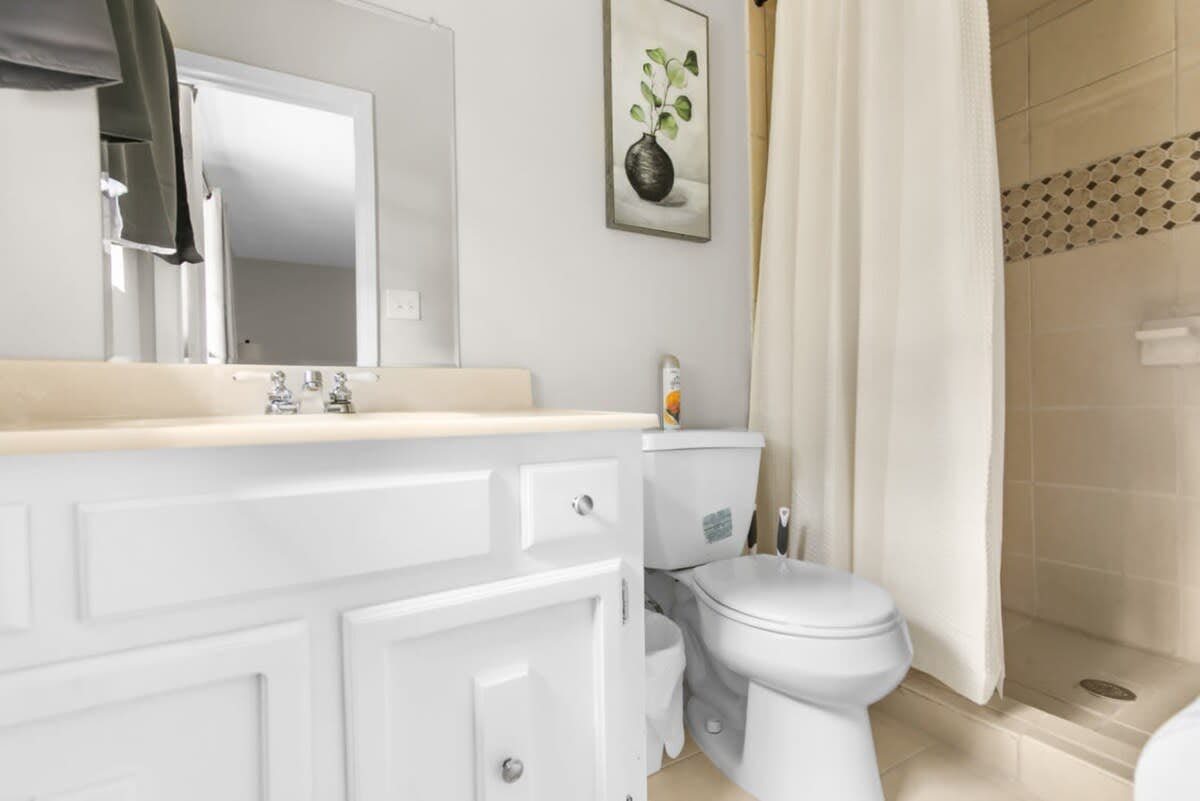 Miami Family Friendly in Forestdale