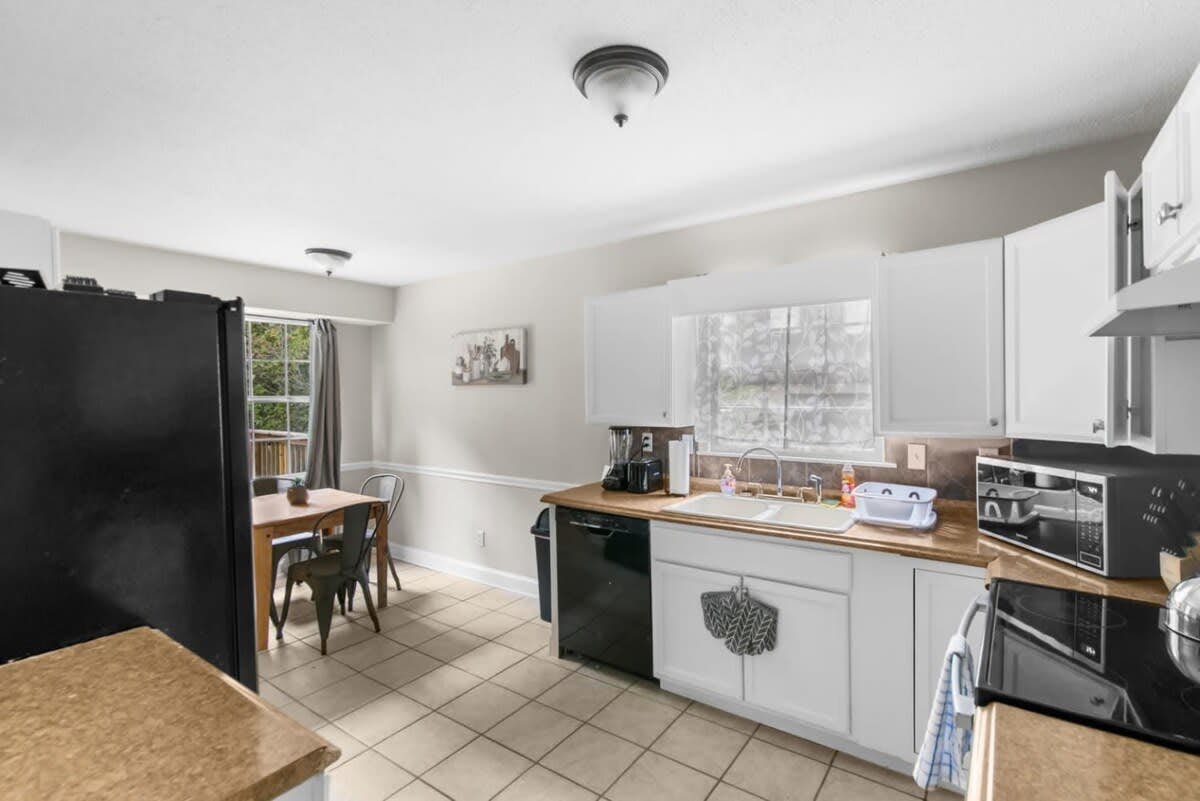 Miami Family Friendly in Forestdale