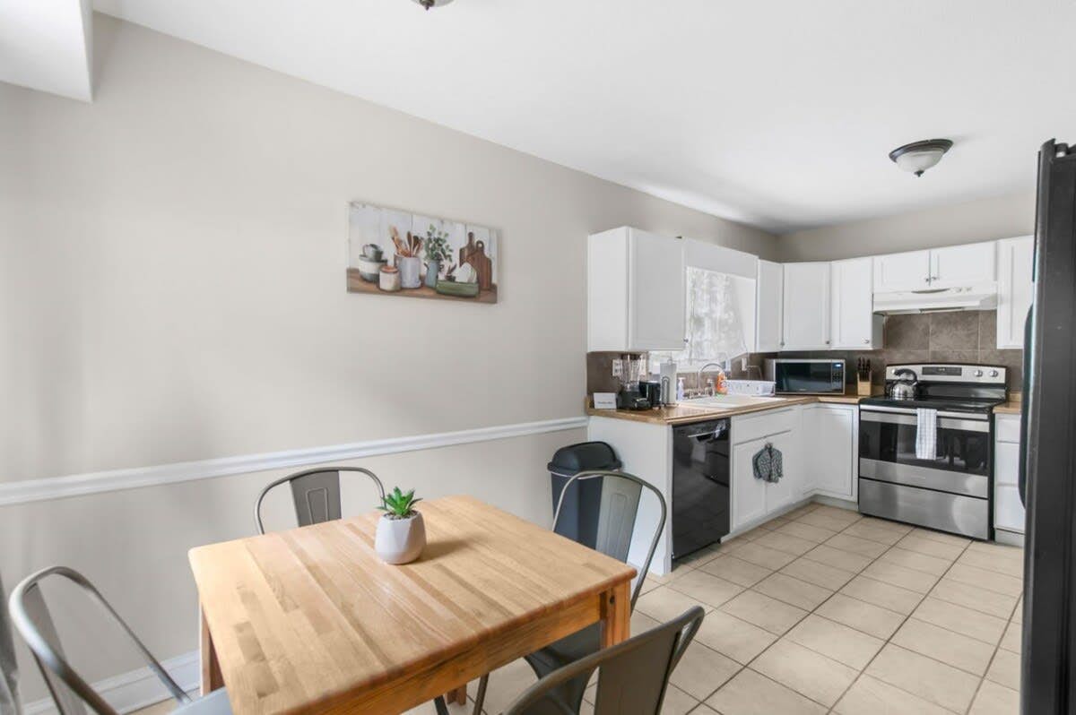 Miami Family Friendly in Forestdale