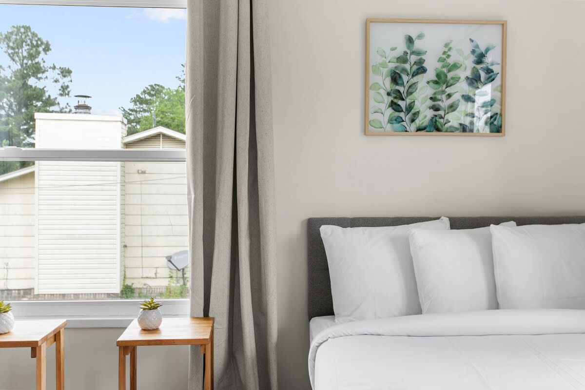 10 Min to Downtown-Modern in Magic City-Both Units