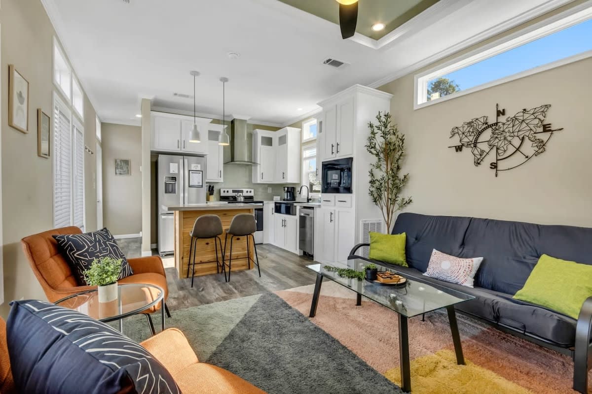 Byrd 6 Cozy Byrd Nest