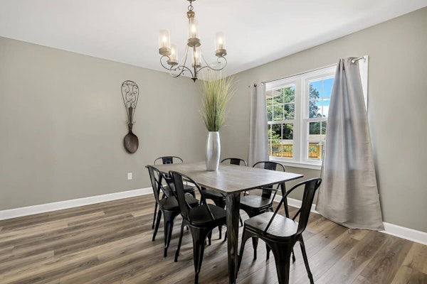 2 Units - Near Dwtn & Arsenal - American Oasis