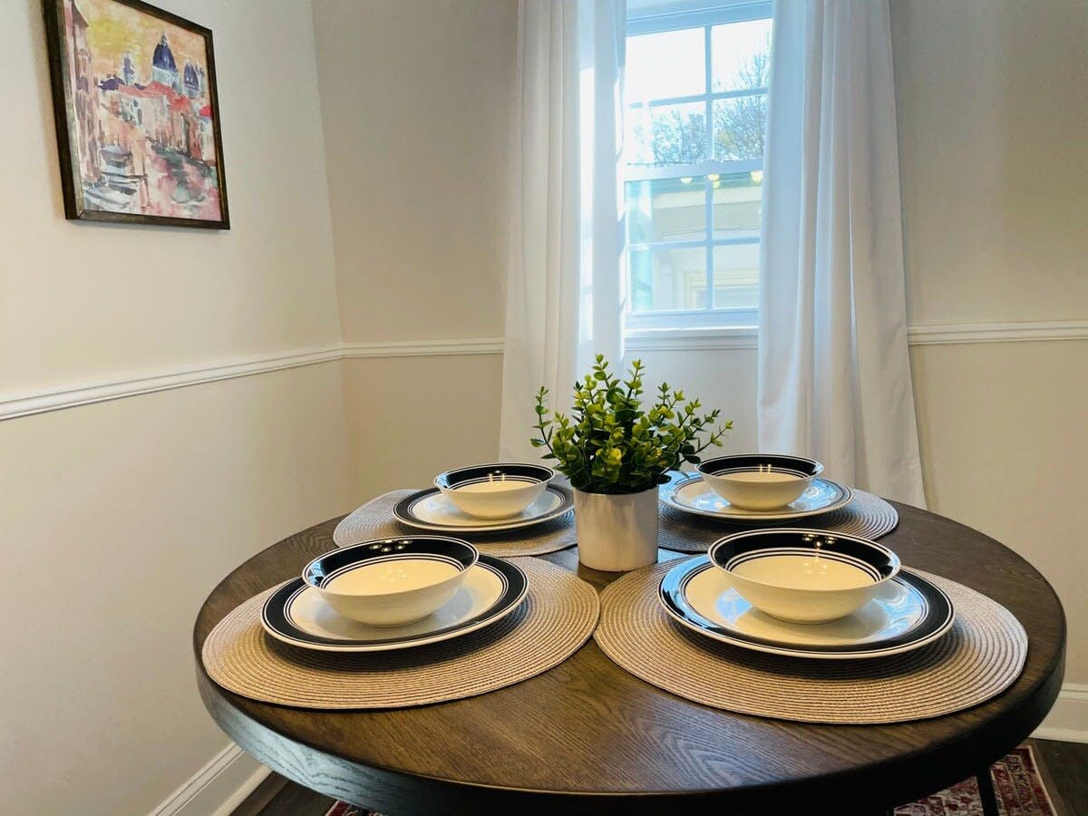 83rd Street Comfy Cottage