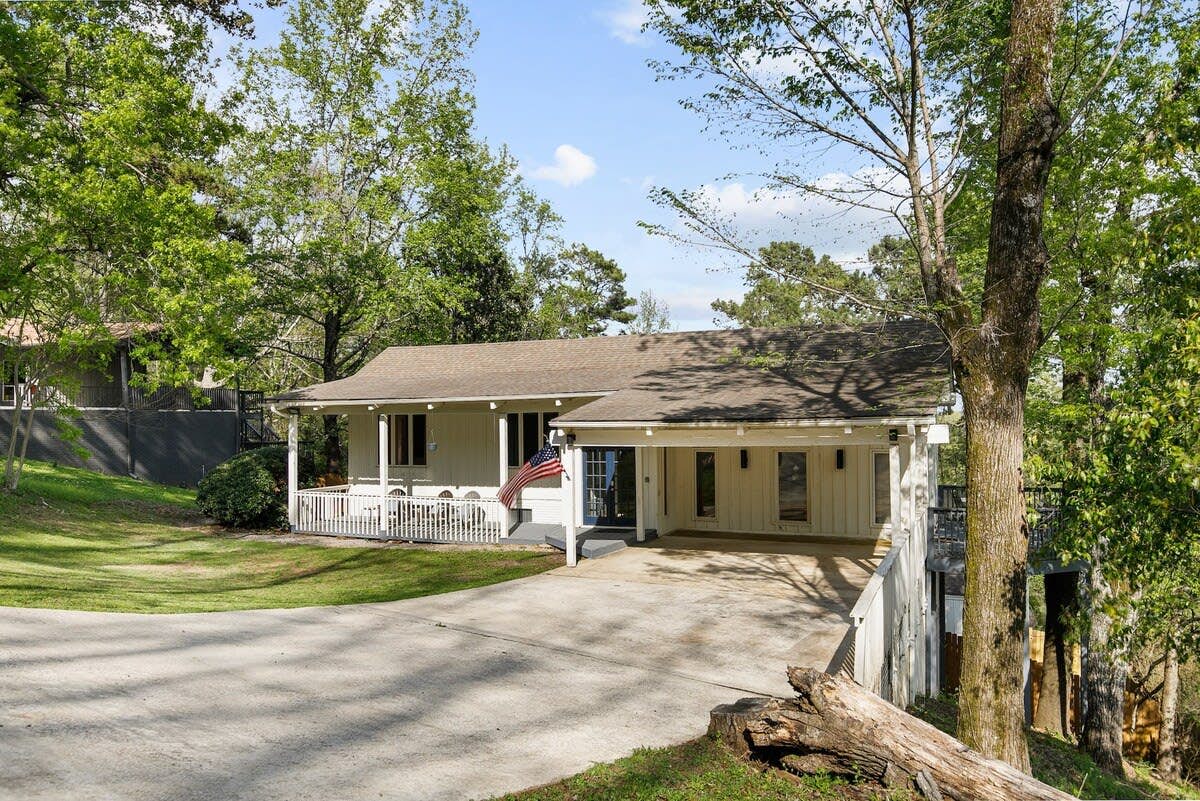 Observatory Drive Terrace House