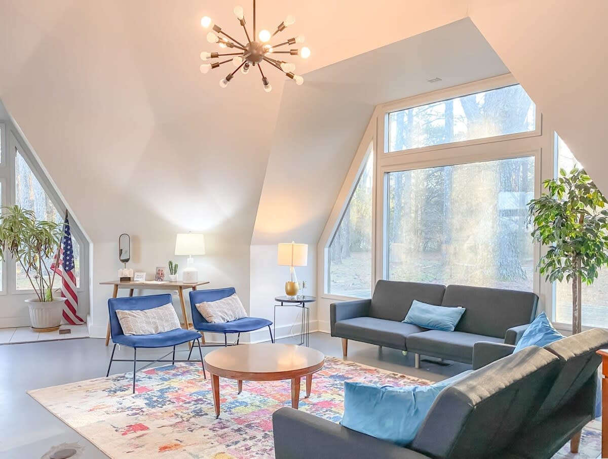 Bell Circle Eccentric Geodesic Dome-Home