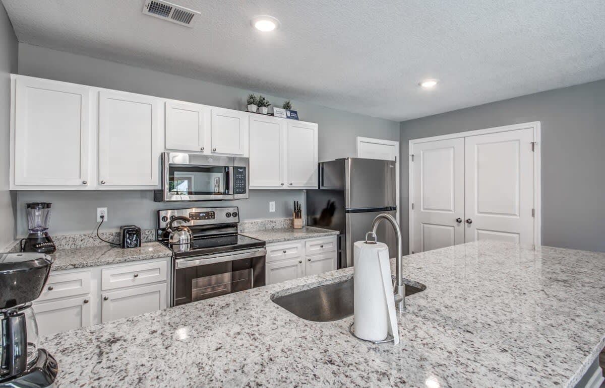 Given Grace Dreamhouse