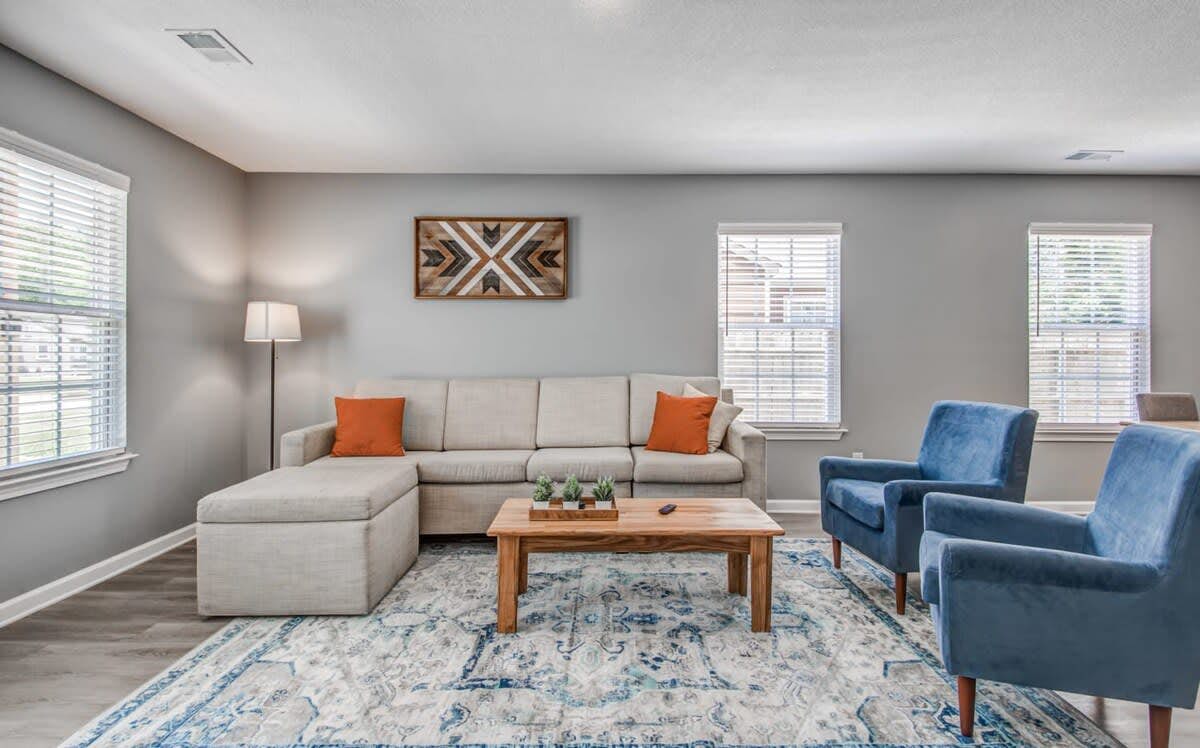 Given Grace Dreamhouse