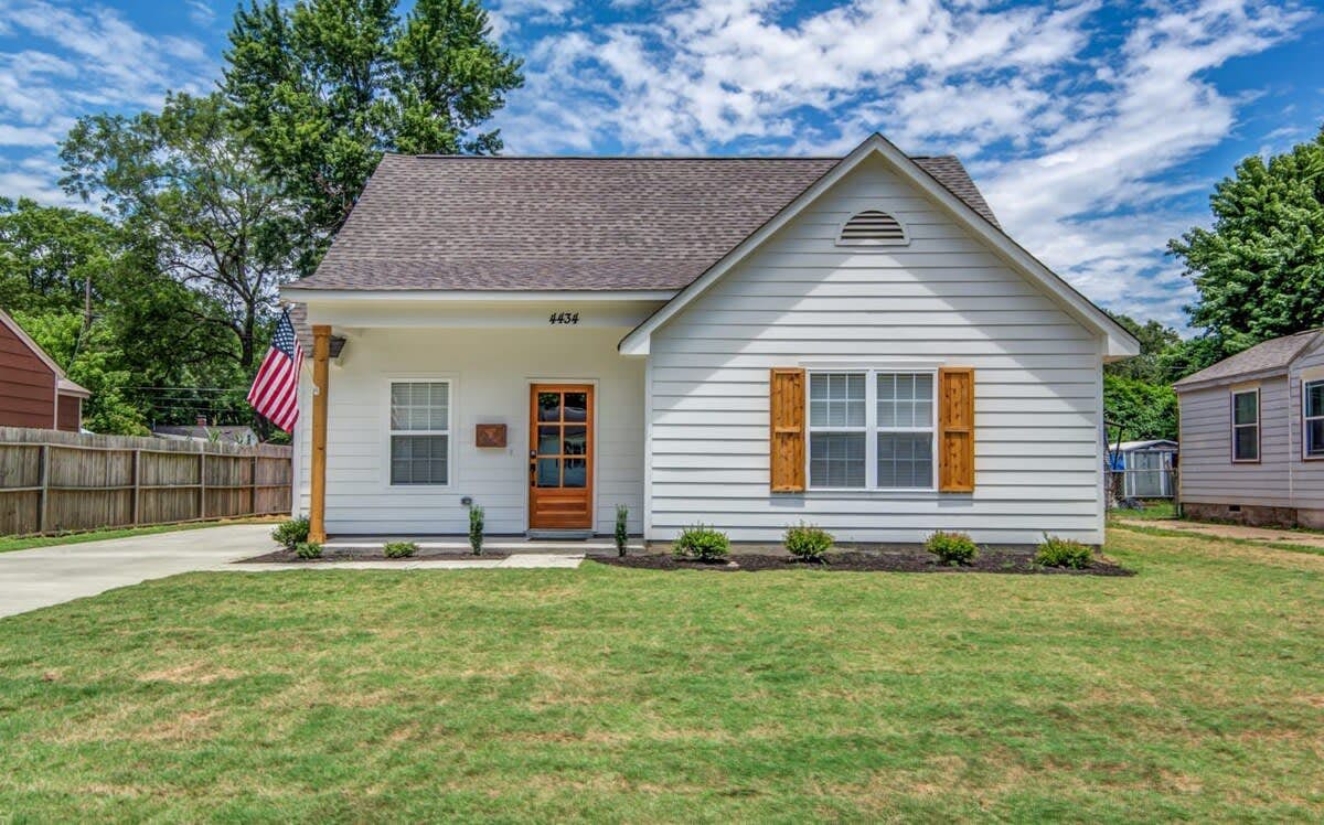 Given Grace Dreamhouse