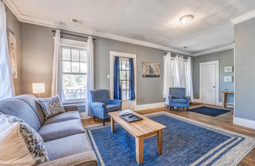 Rozelle Roost Upstairs