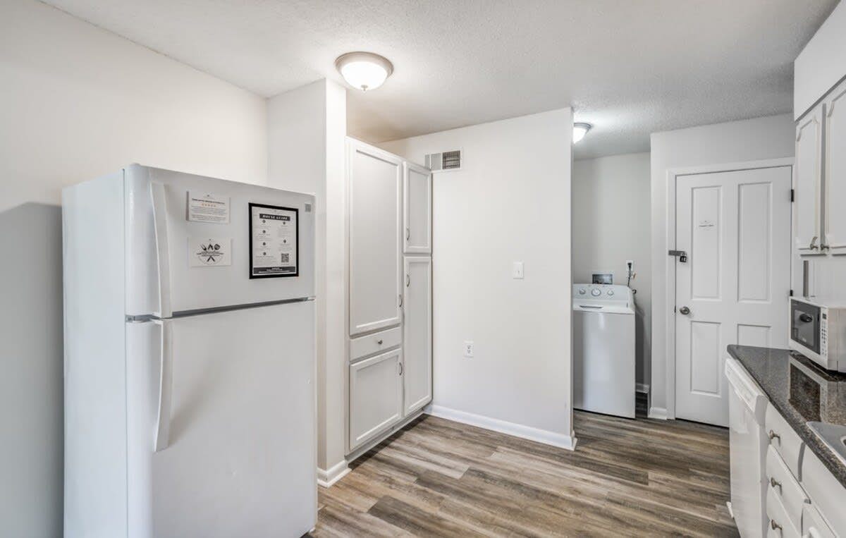 Judy Lynn Collective