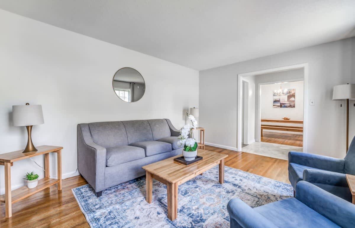 Judy Lynn Collective