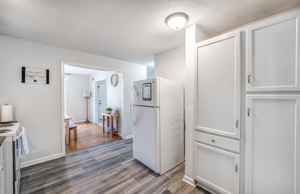 Judy Lynn Collective