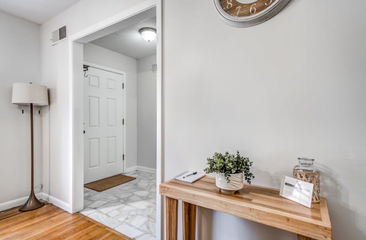 Judy Lynn Collective