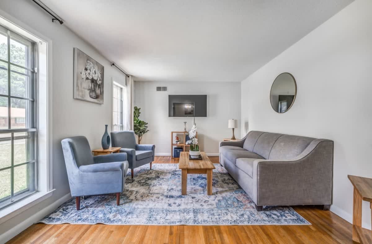 Judy Lynn Collective