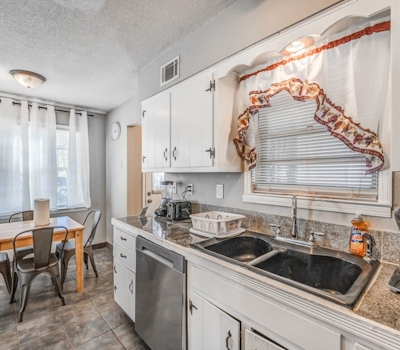 Yale Gather Hideaway