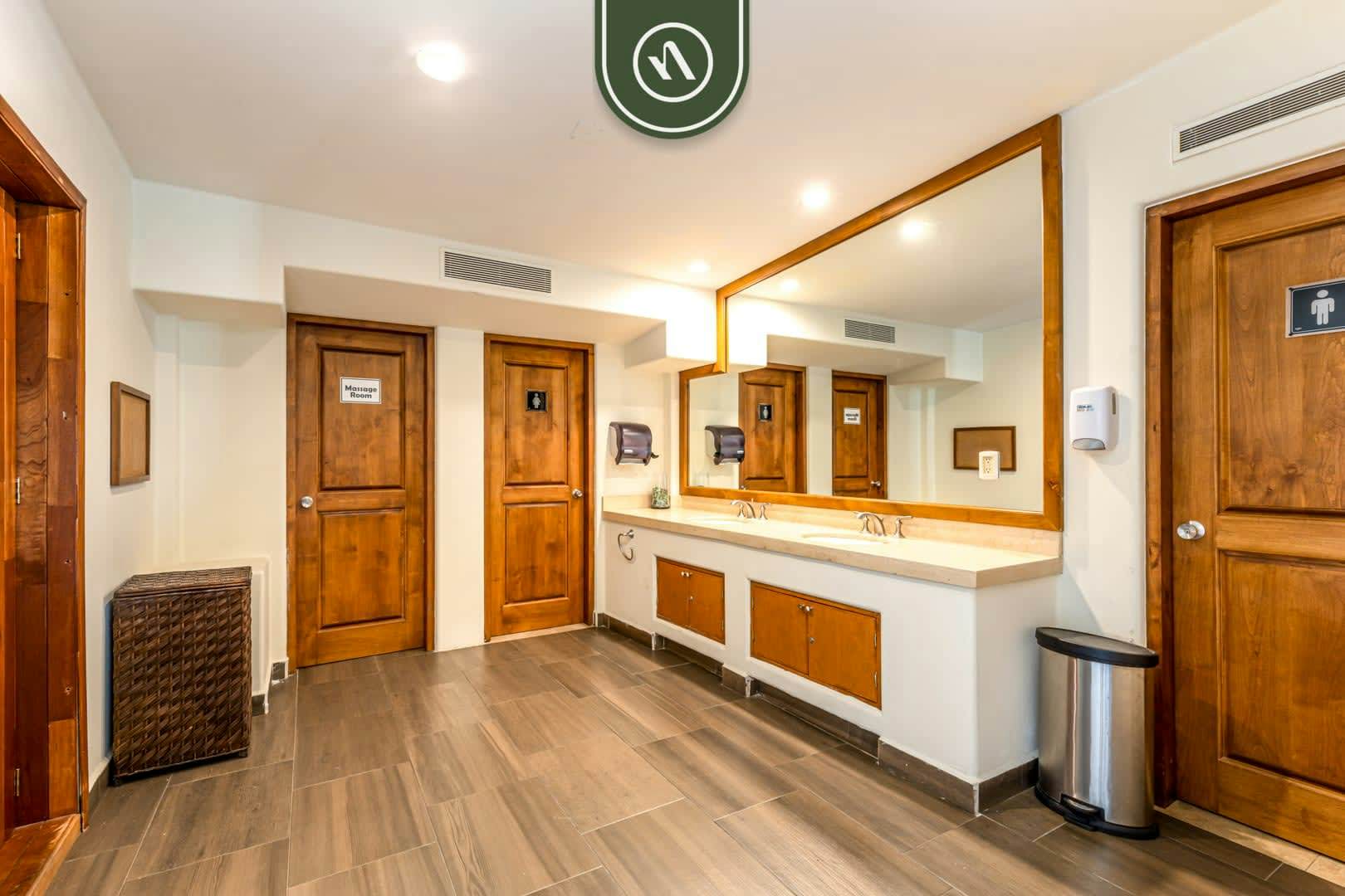 New 2 BR Condo in San Jose - Pool - Tennis